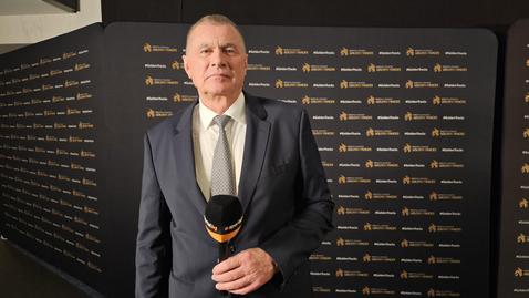 Добри Карамаринов пред Sportal.bg: Наградата за Виктория е гордост, но и задължение