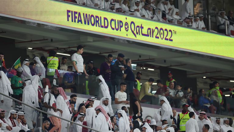 Разочаровани катарски фенове на футбола разкритикуваха остро отбора си след