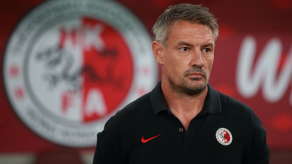 Ашли Уестууд напусна поста си на селекционер на националния тим