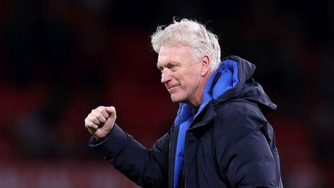 Мойс: Съдията трябваше да помисли повече, преди да покаже червения картон