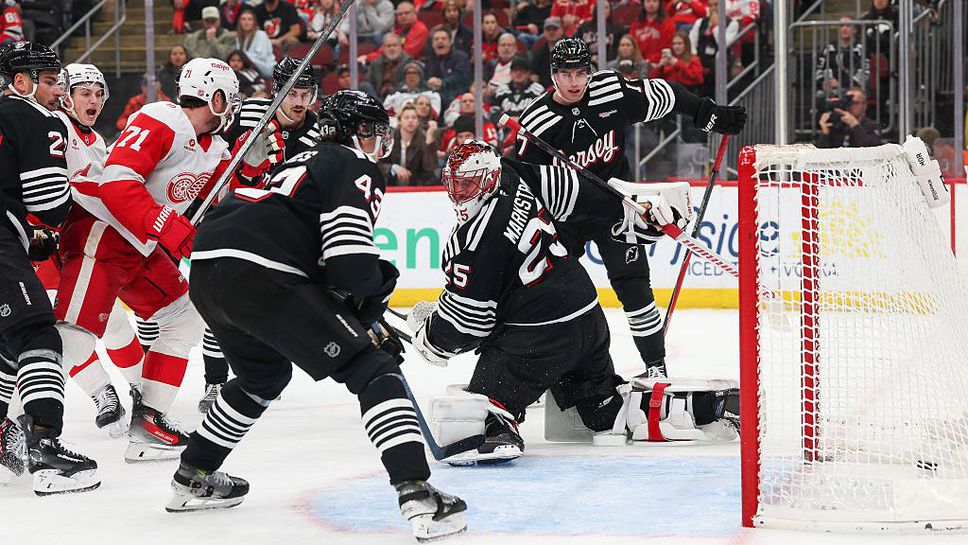 Якоб Маркстрьом направи 32 спасявания за успех на Ню Джърси срещу Детройт