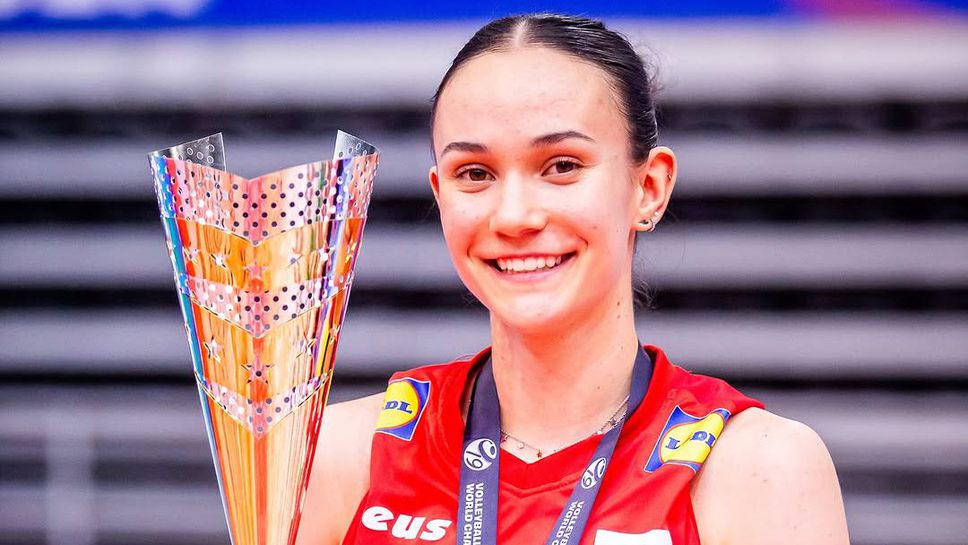 Капитанът на световните шампионки от България Виктория Нинова ще продължи