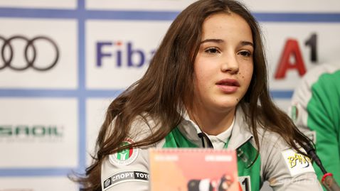 Малена Замфирова: Фокусът ми е върху първите стартове от Световната купа