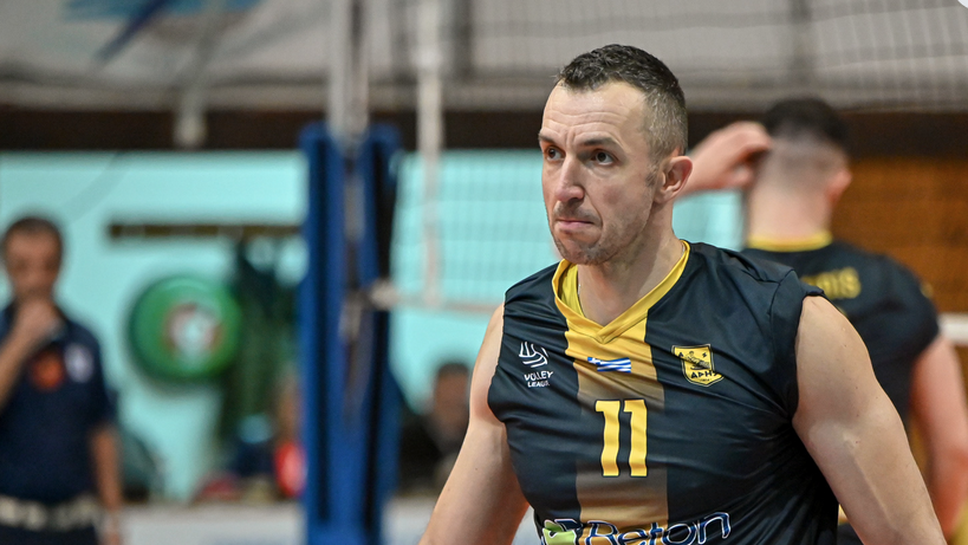 Бившият национал Боян Йорданов е нигавият отбор Арис Солун записаха