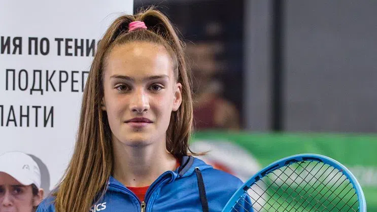 Номер 1 при девойките спря похода на Денислава Глушкова на Australian Open