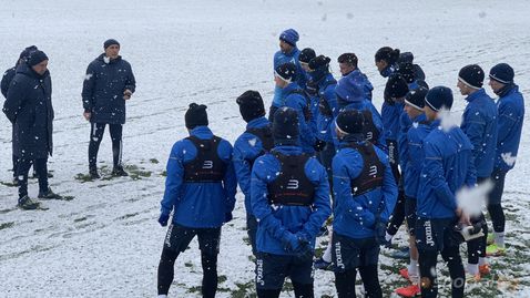  Левски започва втория лагер с Кръстев и сняг, само че без трима 