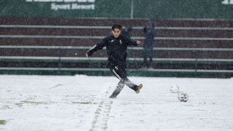  Така наподобява теренът, на който не позволиха 