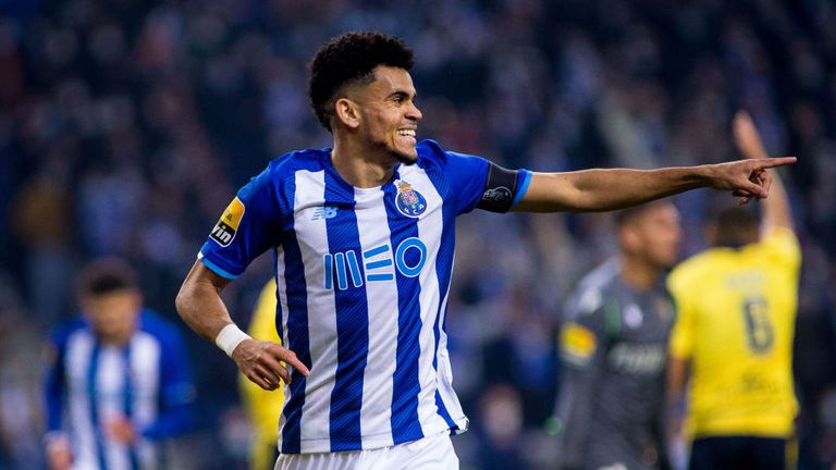  Порто отхвърли офертата на Тотнъм за Луис Диас, желае 10 милиона повече 