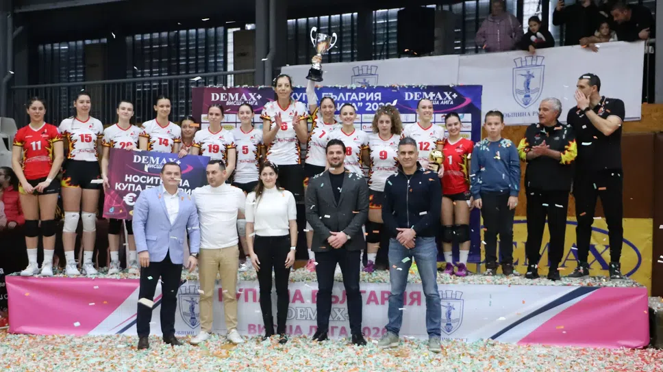 Повярвахме че победата ни принадлежи заяви опитната състезателкаВолейболистките на ВК Любо