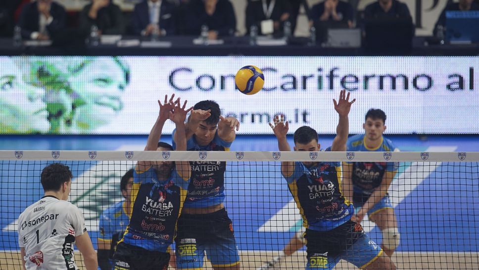 Световните вицешампиони с България Георги Тетаров и Илия Петков и