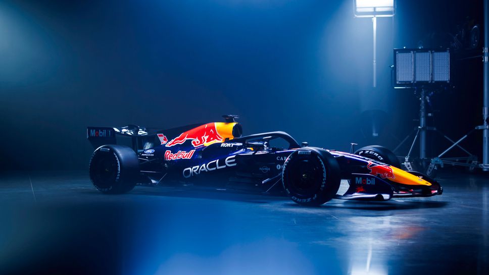 Бившите световни шампиони във Формула 1 Ред Бул представиха на