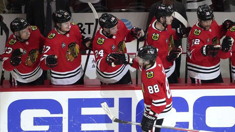 Патрик Кейн и Брендън Хагел записаха хеттрик при успех на Чикаго над Ню Джърси с 8:5