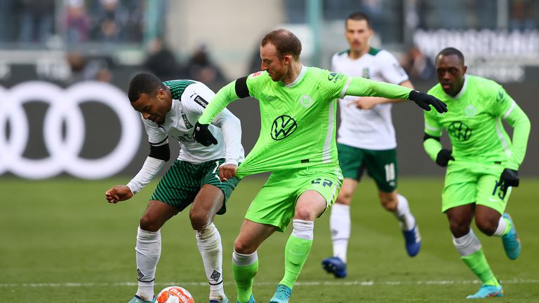 Отборите на и завършиха наравно 2 2 на Борусия Парк във