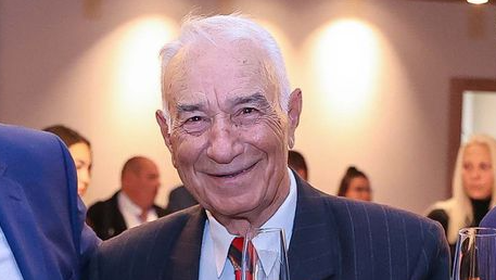  Легендата на волейбола Георги Чолов навърши 81 години! 