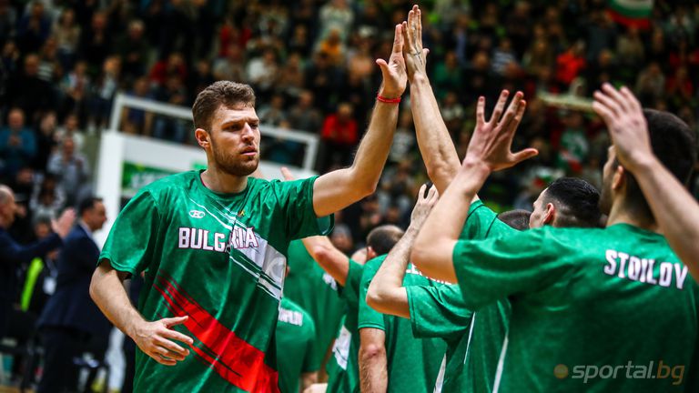 Селекционерът на мъжкия национален отбор по баскетбол Росен Барчовски обяви