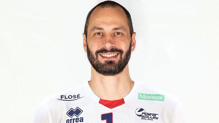 Българската волейболна звезда Матей Казийски и неговият Итас Тренто се