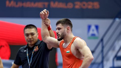 Стилян Илиев ще се бори за бронз в Тирана