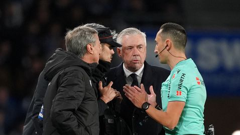 Грозни скандирания спряха за кратко двубоя на Реал Мадрид