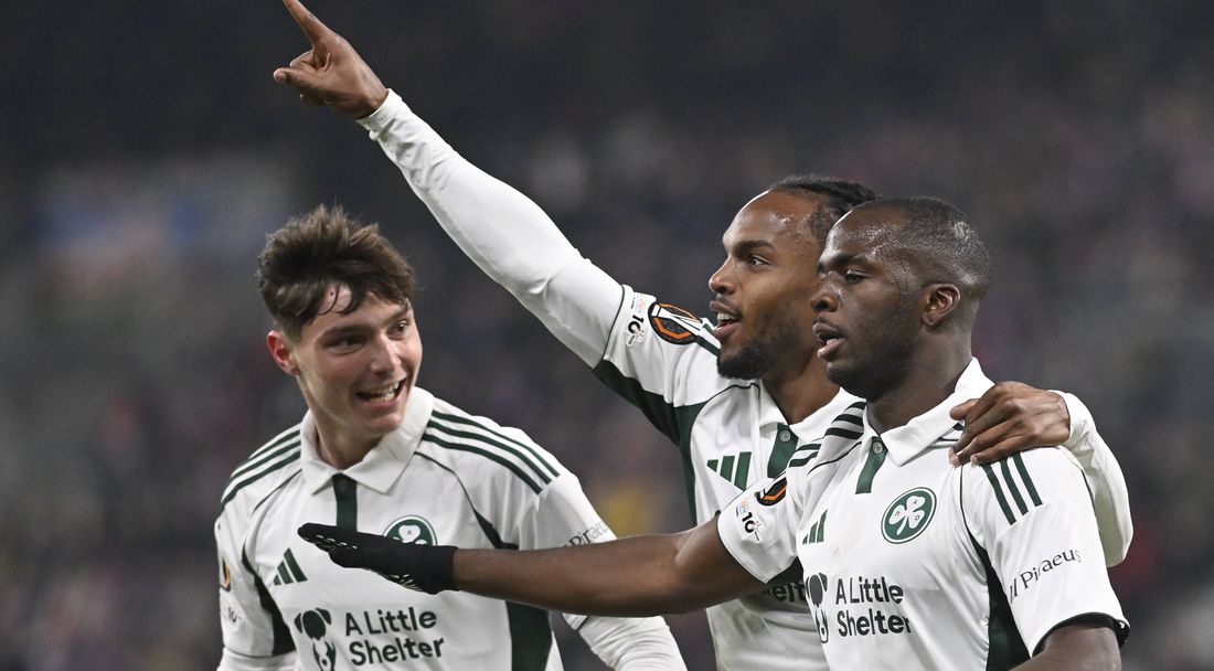 Дузпи изпратиха Панатинайкос на осминафиналите в Лига Европа