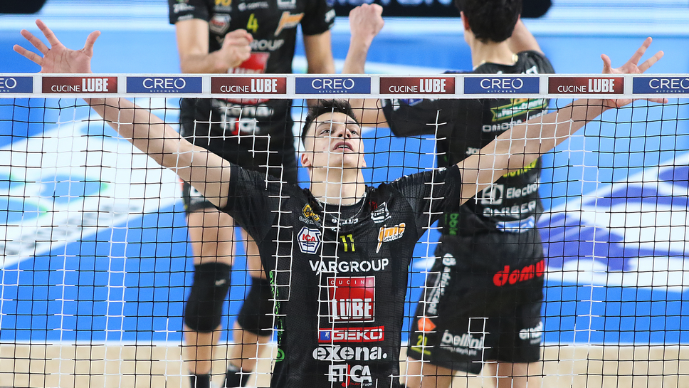 Алекс Николов е реализатор №1 в Италия