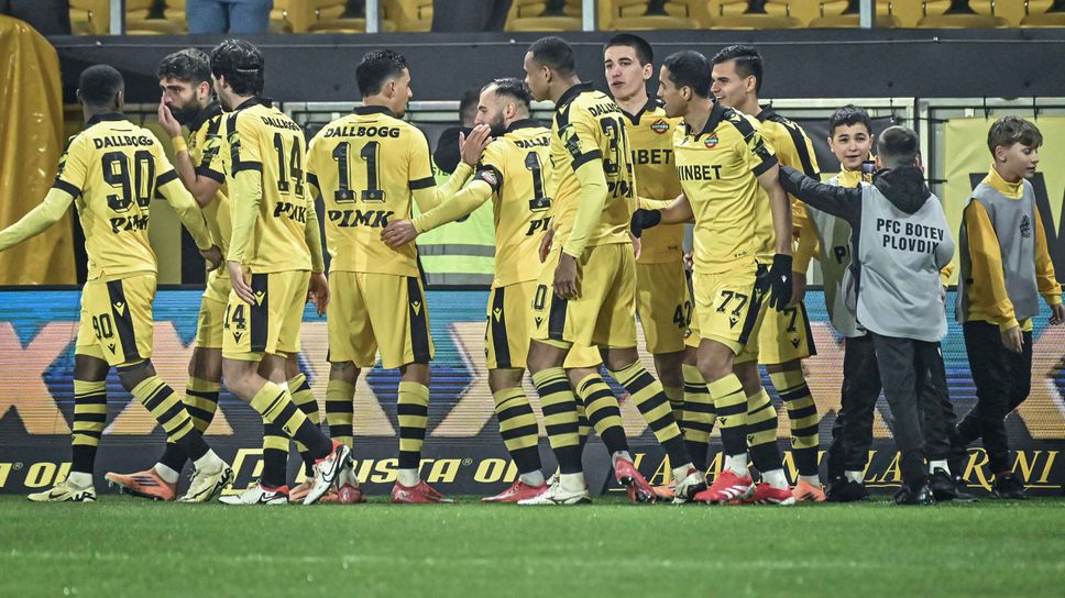 Очаквайте на живо: Ботев (Пловдив) и Локо (София) ще премерят сили в контрола