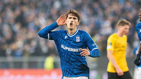 Лех (Познан) стигна осминафиналите