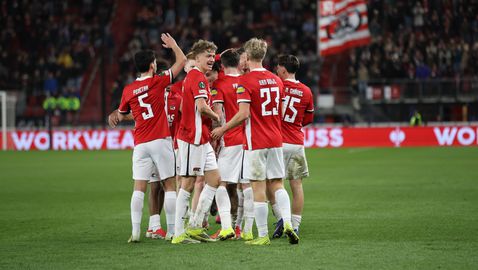 Европейският палач на Левски продължи в ЛК след бой по арменци