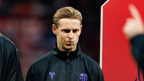 Барселона потвърди за Де Йонг - ситуацията се оказа по-сложна