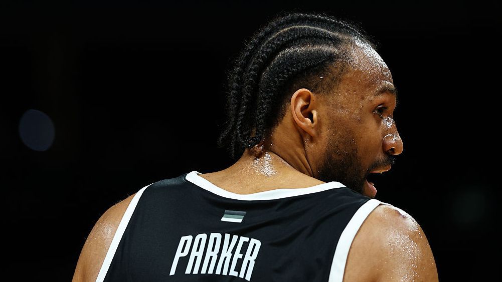 Ховентут обяви трансфера на Джабари Паркър