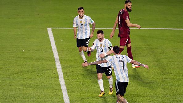 Меси се разписа при победата на Аржентина с 3:0 над Венецуела