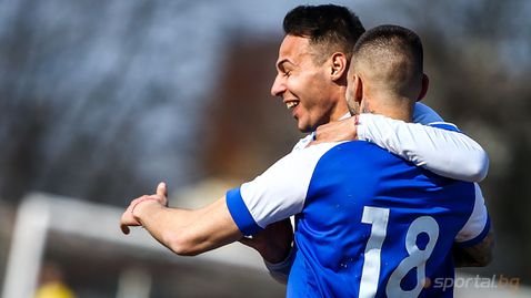  Спартак (Плевен) се измъкна от Ямбол след дузпи 