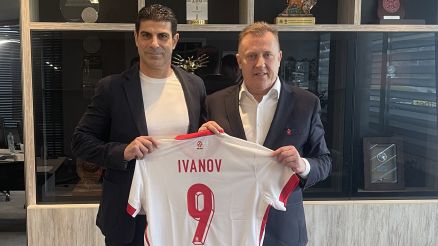  Георги Иванов се срещна с президента на полския футбол 