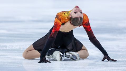 Александра Фейгин с 11-ти стартов номер за кратката програма на Световното