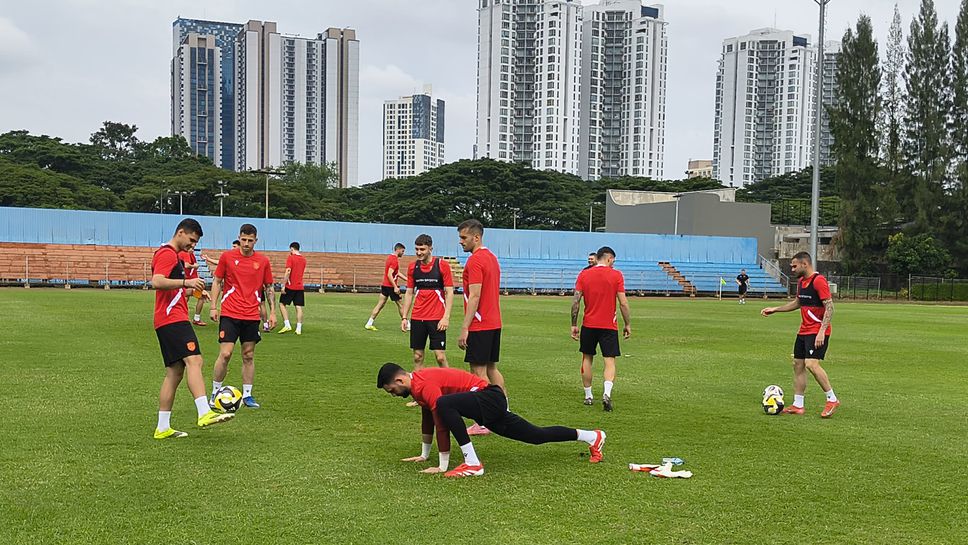 Националите тренират в Джакарта преди мача със Соломоновите острови - очаквайте на живо!