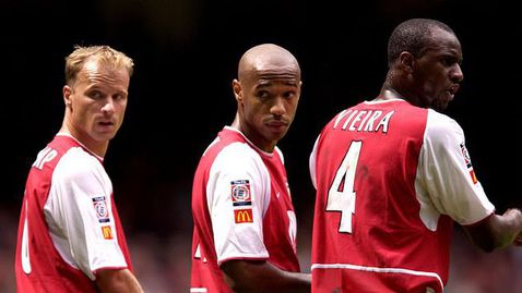 Три легенди на Арсенал се присъединиха към шведския милиардер, който иска да купи клуба