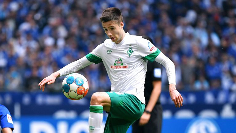  Илия Груев договаря за нов контракт с Вердер 