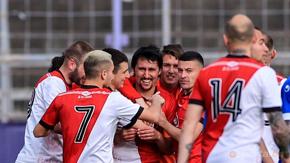 Саяна е на финал за Купата на АФЛ след успех над Черноморец (Балчик), спорна дузпа беляза мача