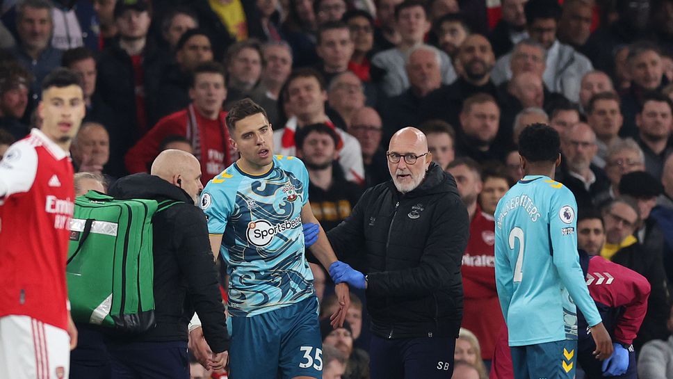 ФИФА не разреши временни смени в Премиър лийг и Лига 1