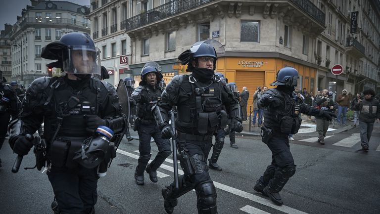 Властите във Франция се подготвят за евентуални опити за саботаж
