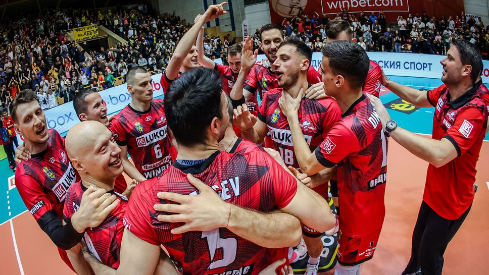 Нефтохимик 2010 е с номинация за най-добър отбор на Бургас