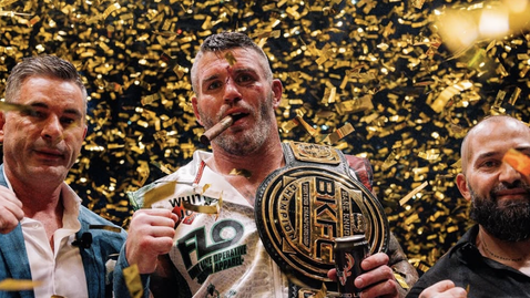 Крис Камоци запази титлата на BKFC в полутежка категория