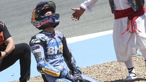 Алекс Маркес отново покори "Херес" и прекъсна победната серия на Марко Бедзеки