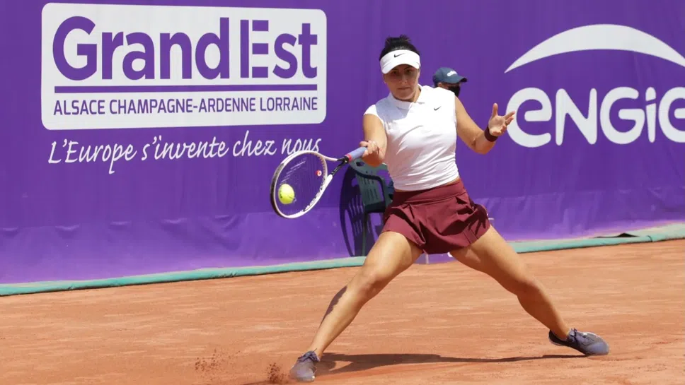 Лека контузия провокира Андрееску да се откаже от турнира в Страсбург