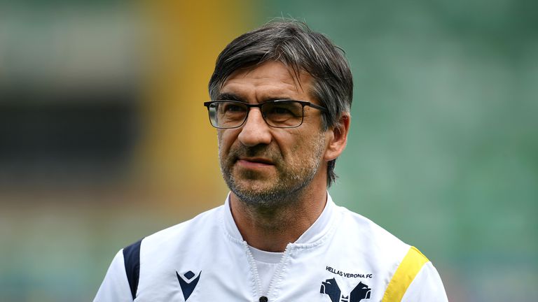 Треньорът на Торино Иван Юрич също претендира за неотсъдена дузпа