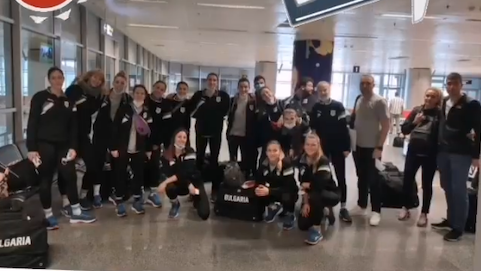 Националките пристигнаха в Запорожие 🏐