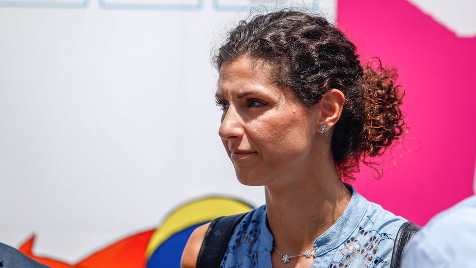 Ева Янева пред Sportal.bg: Момичетата показват характер и възможности и е изключително радостно! Надявам се да играя на Световното