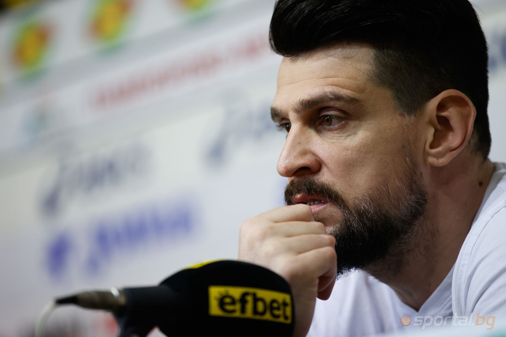 Награждаване на ВК Хебър за отбор на месец април