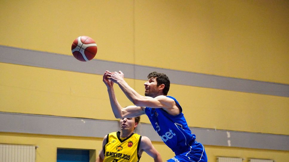 Спортист Своге изравни финалната серия с Миньор 2015 в регион Запад