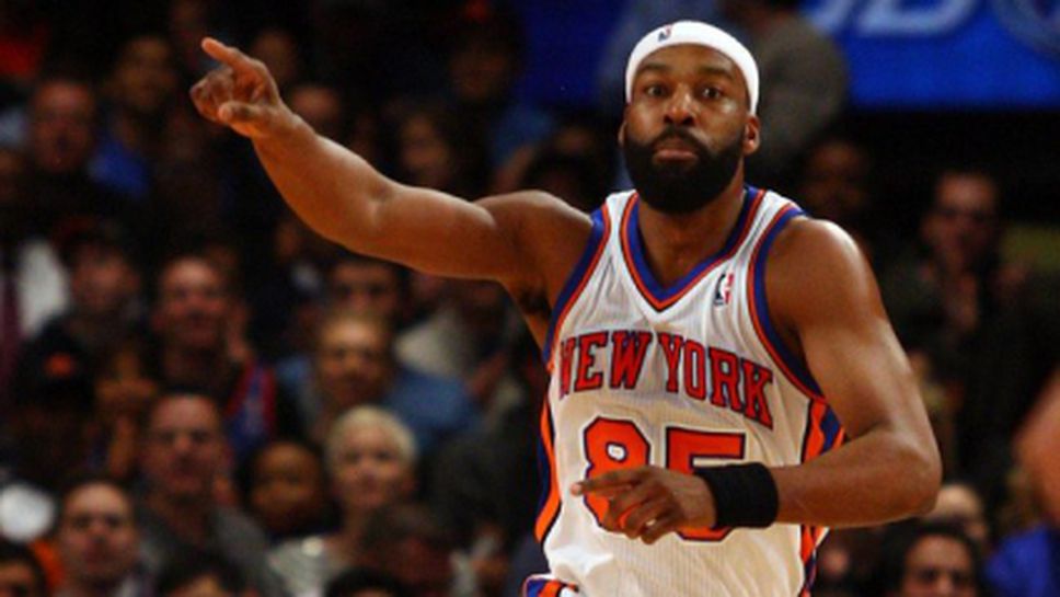 Барън Дейвис се пошегувал за извънземните