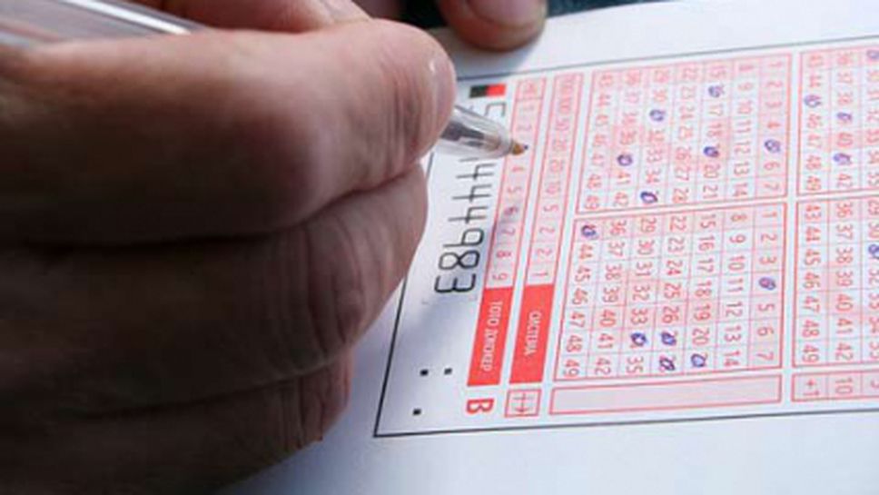 Джакпотът отново оцеля